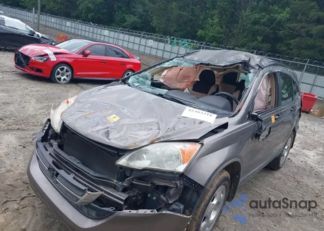 2011 Honda Cr-V Lx z USA, uszkodzony, nr VIN 5J6RE3H3XBL010040